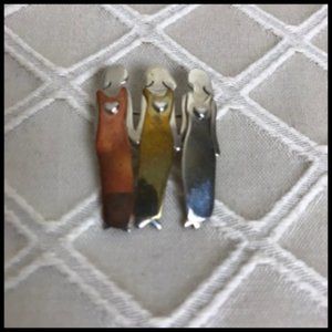 Mima & Oly 3 Sisters 3 Friends PIN